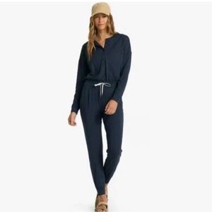 Vuori Women’s Romper Jumpsuit Navy Blue Long Sleeve Button Down XS